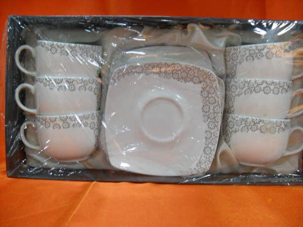 Hi Luxe Cup & Saucer Set
