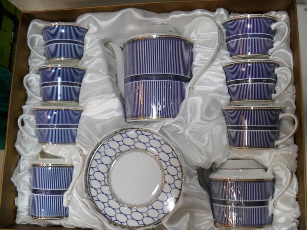 Hi Luxe Feather Tea Set 