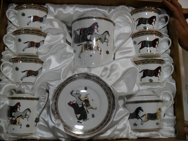 Hi Luxe Horse Tea Set Pc 17