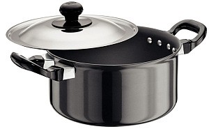 Hawkins Futura Stewpot L33 2.25L With Lid