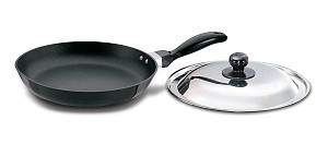 Hawkins Futura Frying Pan Q21 With Lid