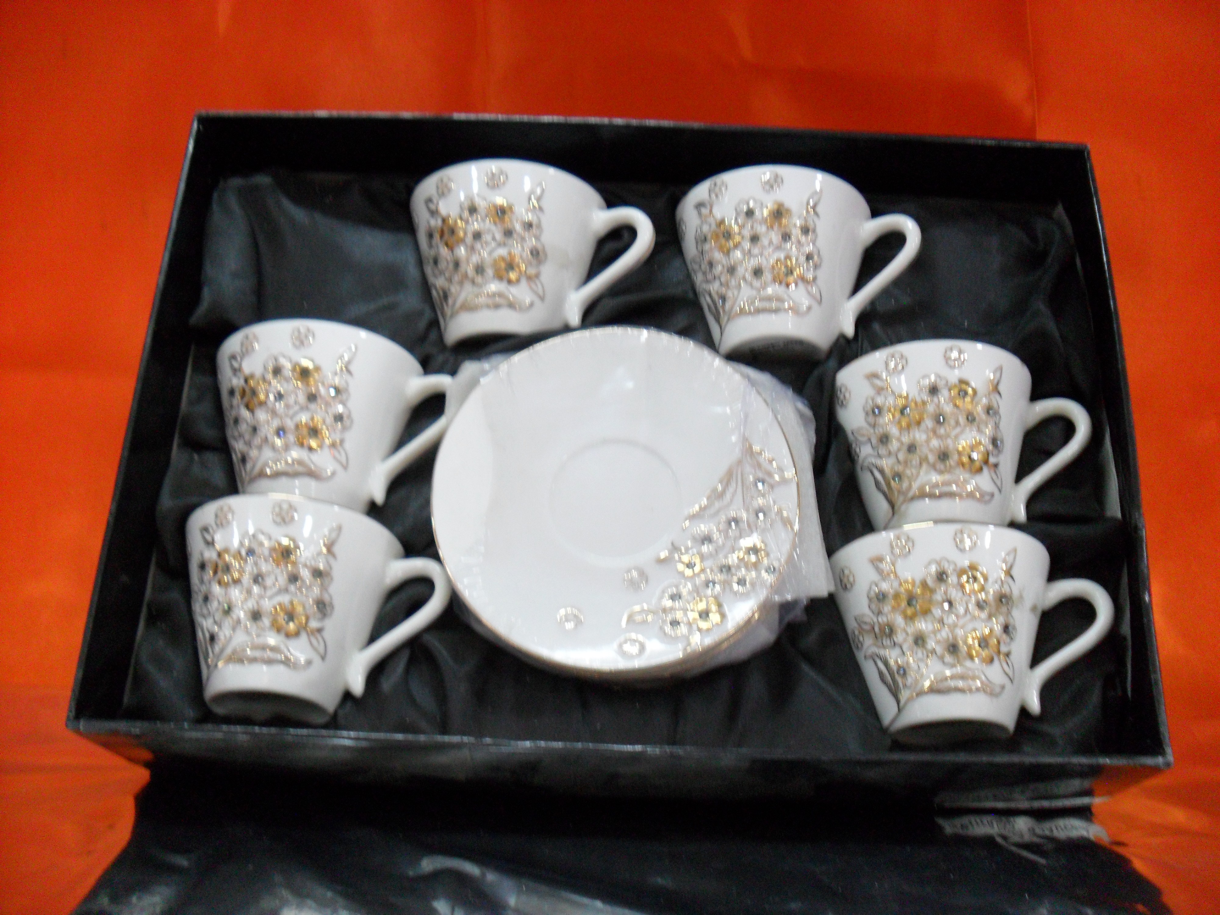 Hi Luxe Jupitar Cup & saucer