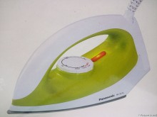 Panasonic NI-321L 750-Watt Dry Iron