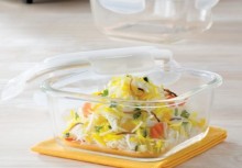 Borosil Klip N Store Square Container with Lid 800ml